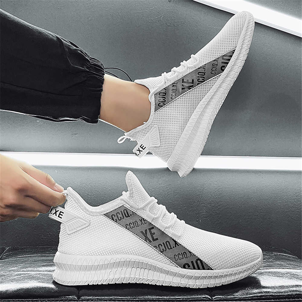 40-46 حجم 46 أحذية رياضية رجال - مراجعة Wide Fit Heels وسعره