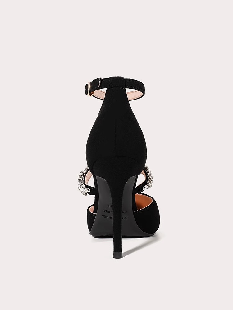 أحذية زفاف بكعب منخفض رفيعة بك - مراجعة Wide Fit Heels وسعره
