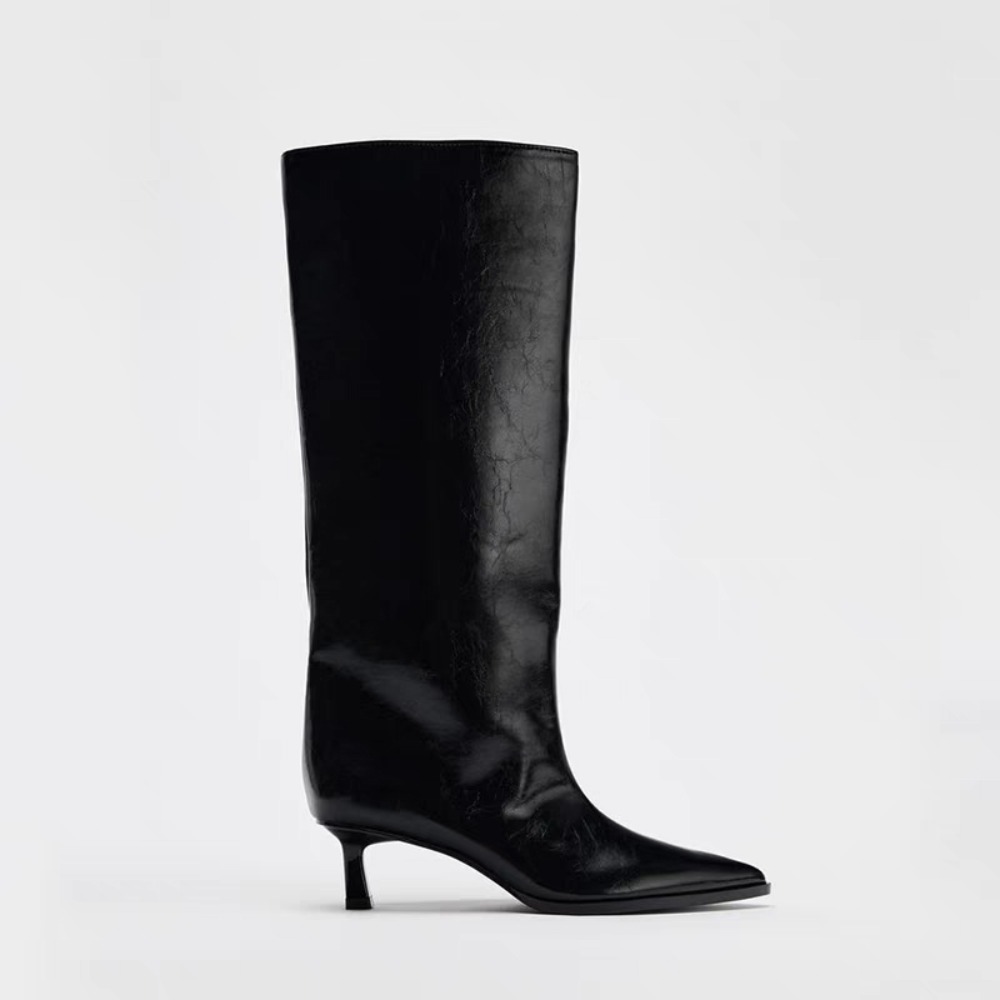2026 واسعة التمهيد أنبوب أشار  - مراجعة Wide Fit Heels وسعره