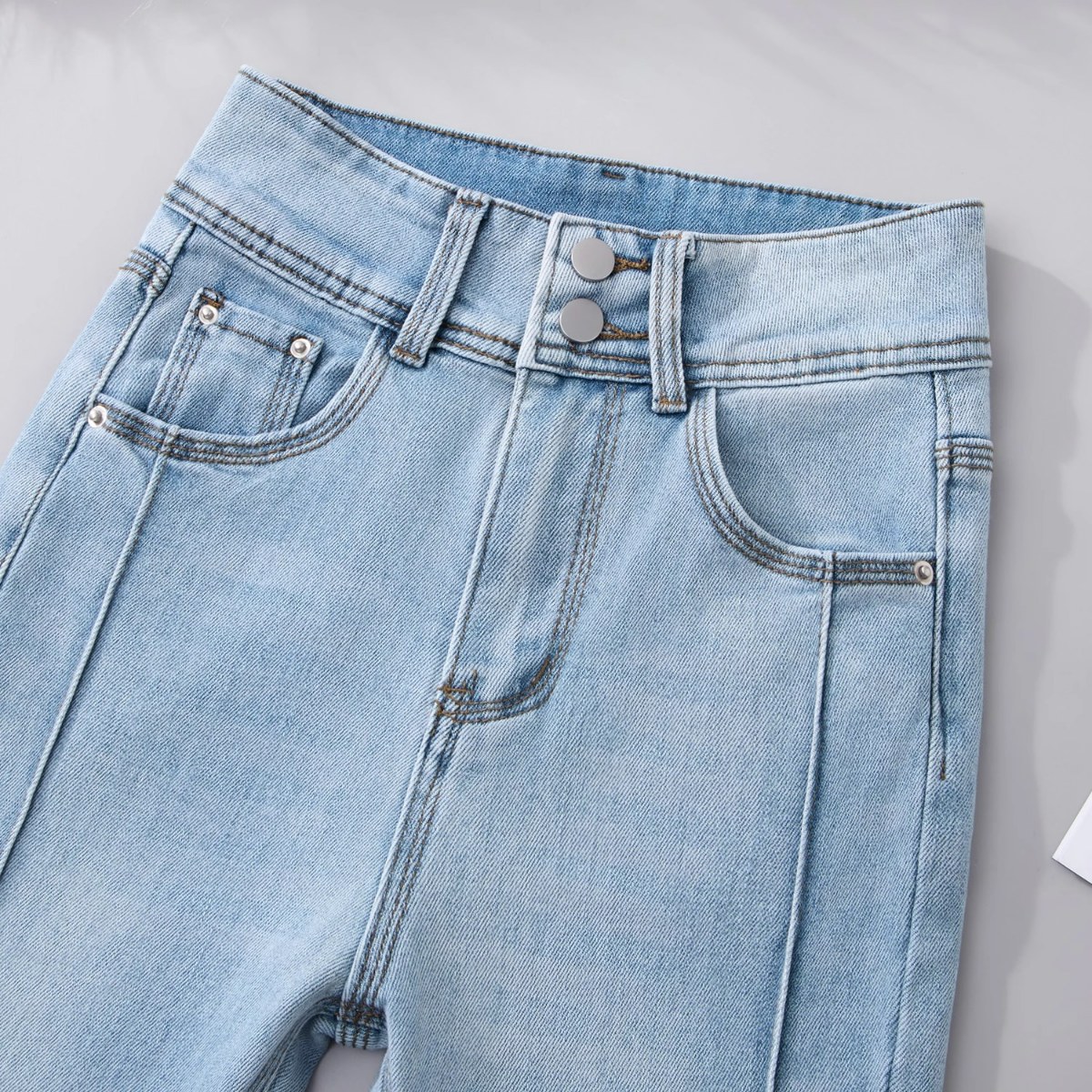 المرأة الضوء الأزرق مضيئة السر - مراجعة Women Shoes Jeans وسعره